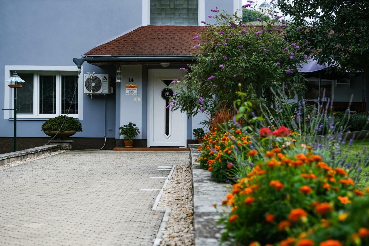 Apartment Livi 미쿨로프 외부 사진