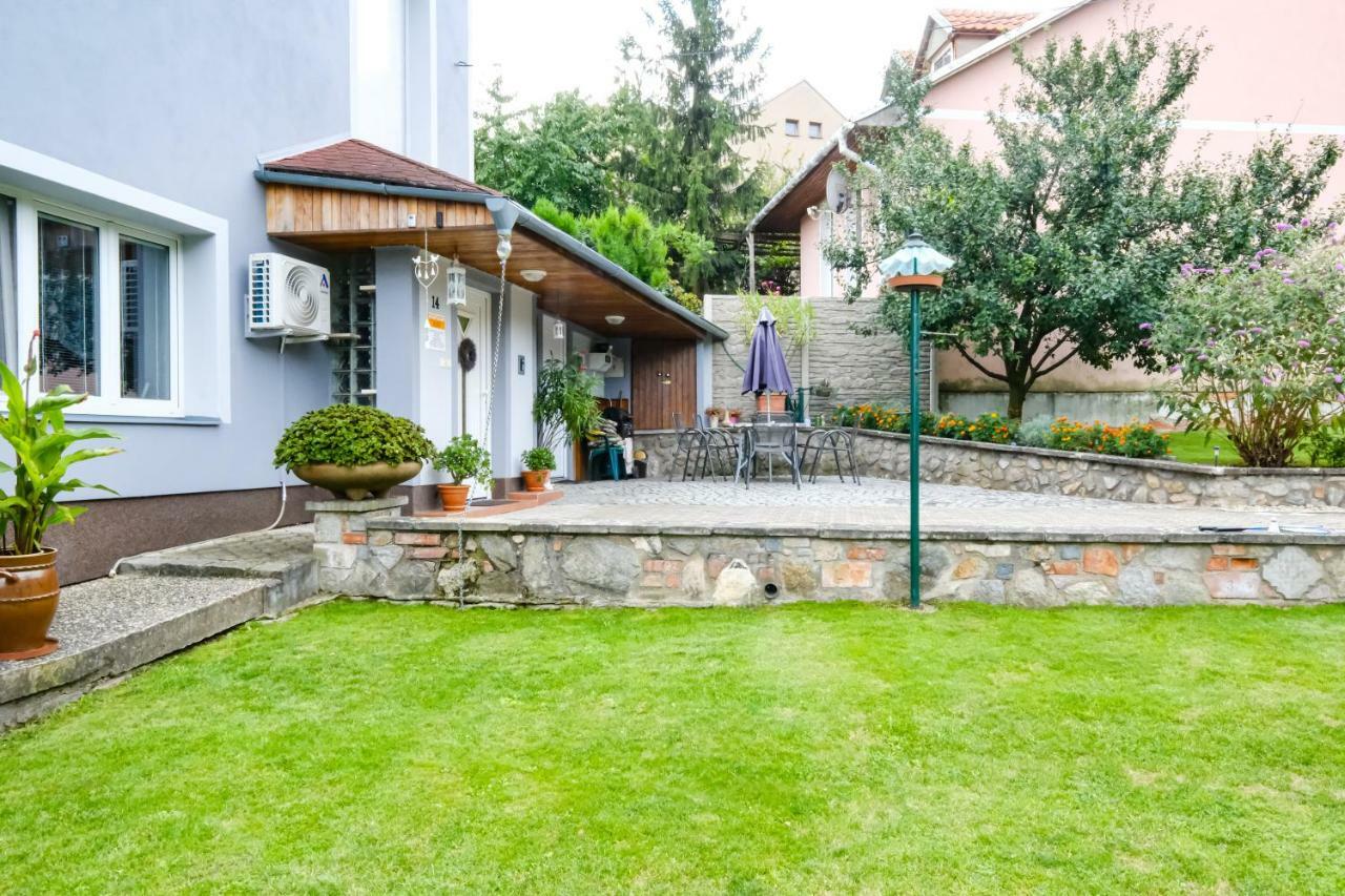 Apartment Livi 미쿨로프 외부 사진